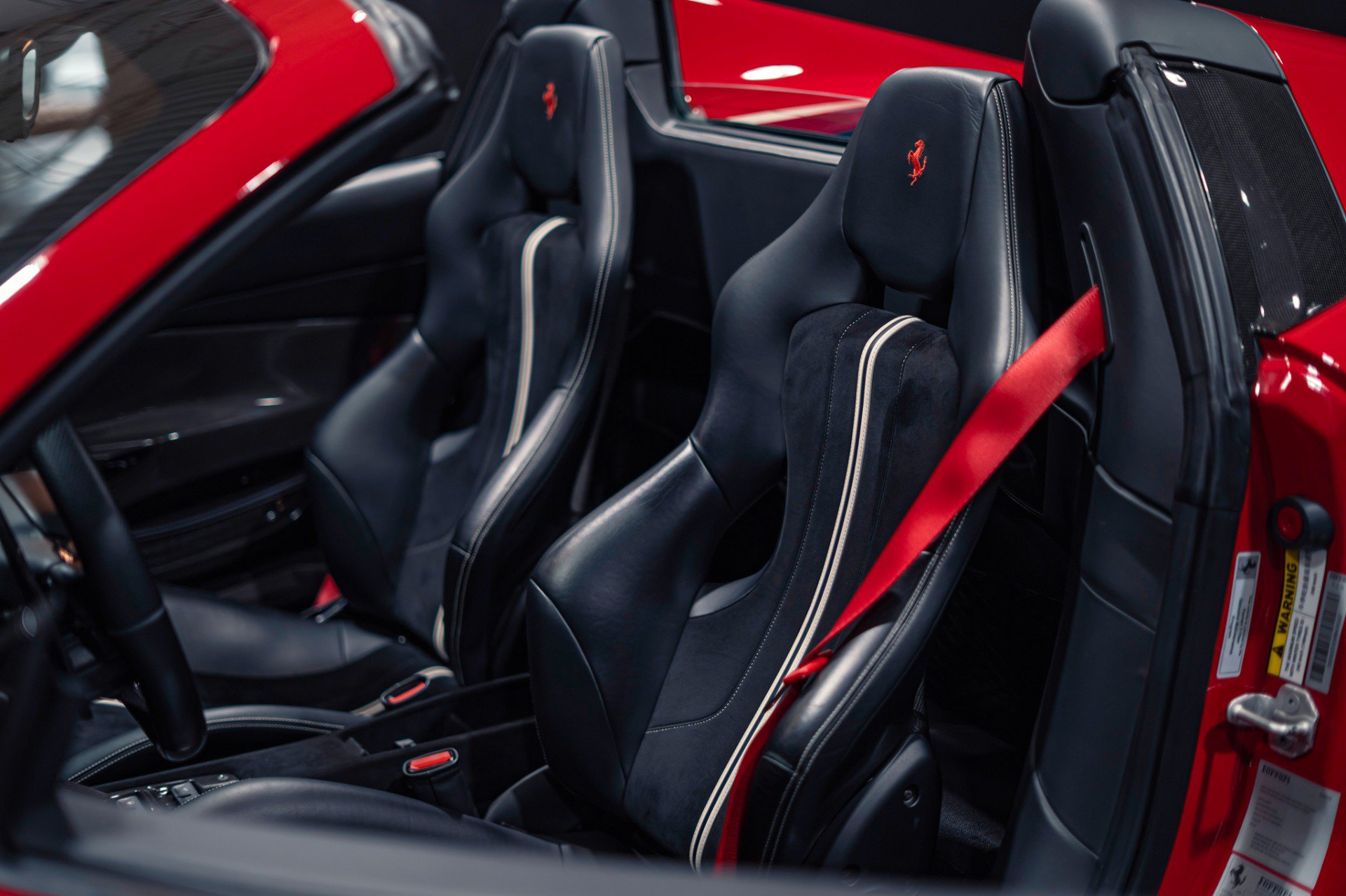 Used 2020 Ferrari 488 Pista Spider RWD image 2