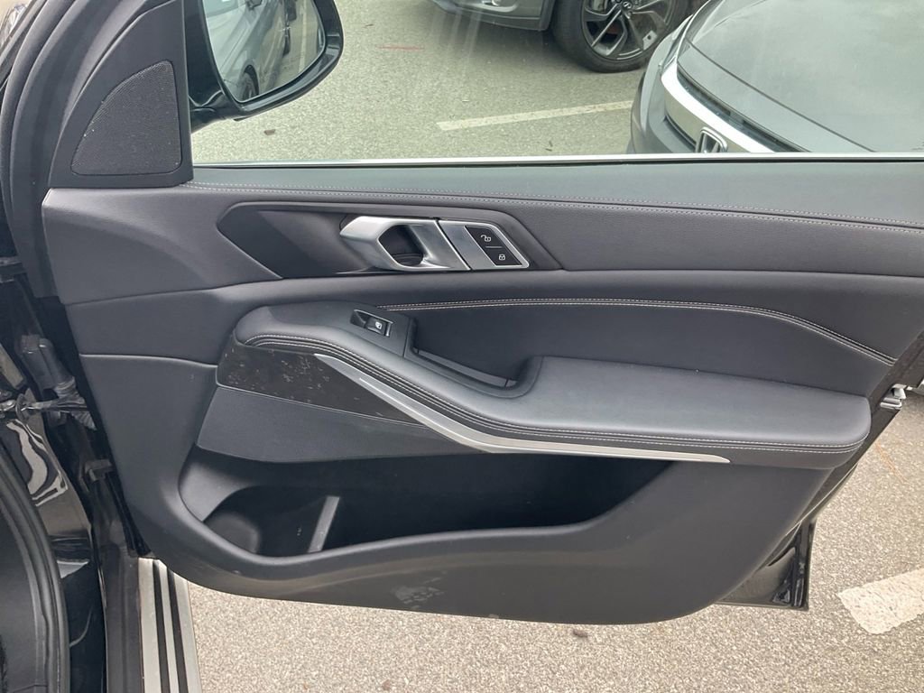 Used 2023 BMW X5 sDrive40i image 27