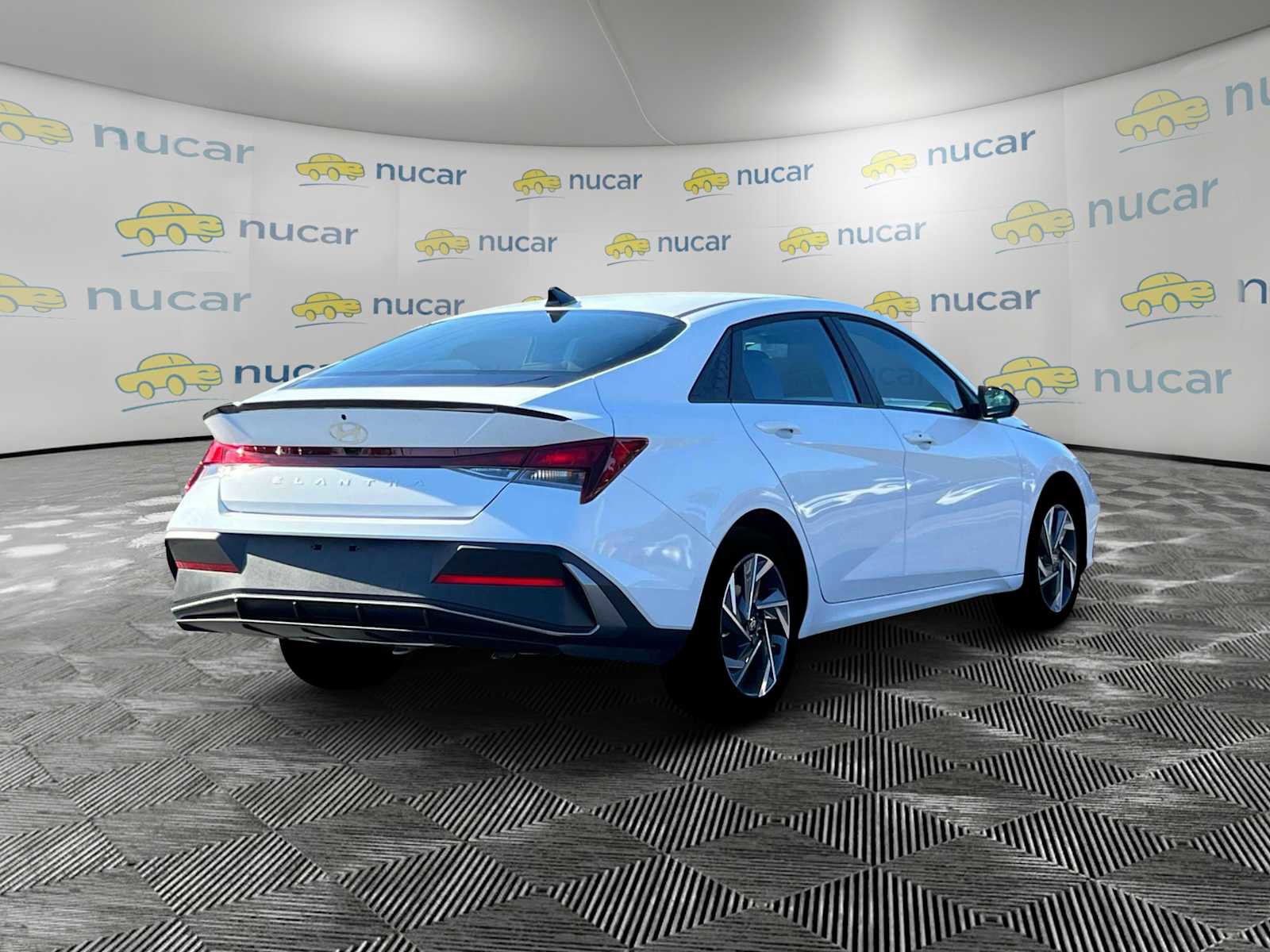 New 2025 Hyundai Elantra Sport image 8