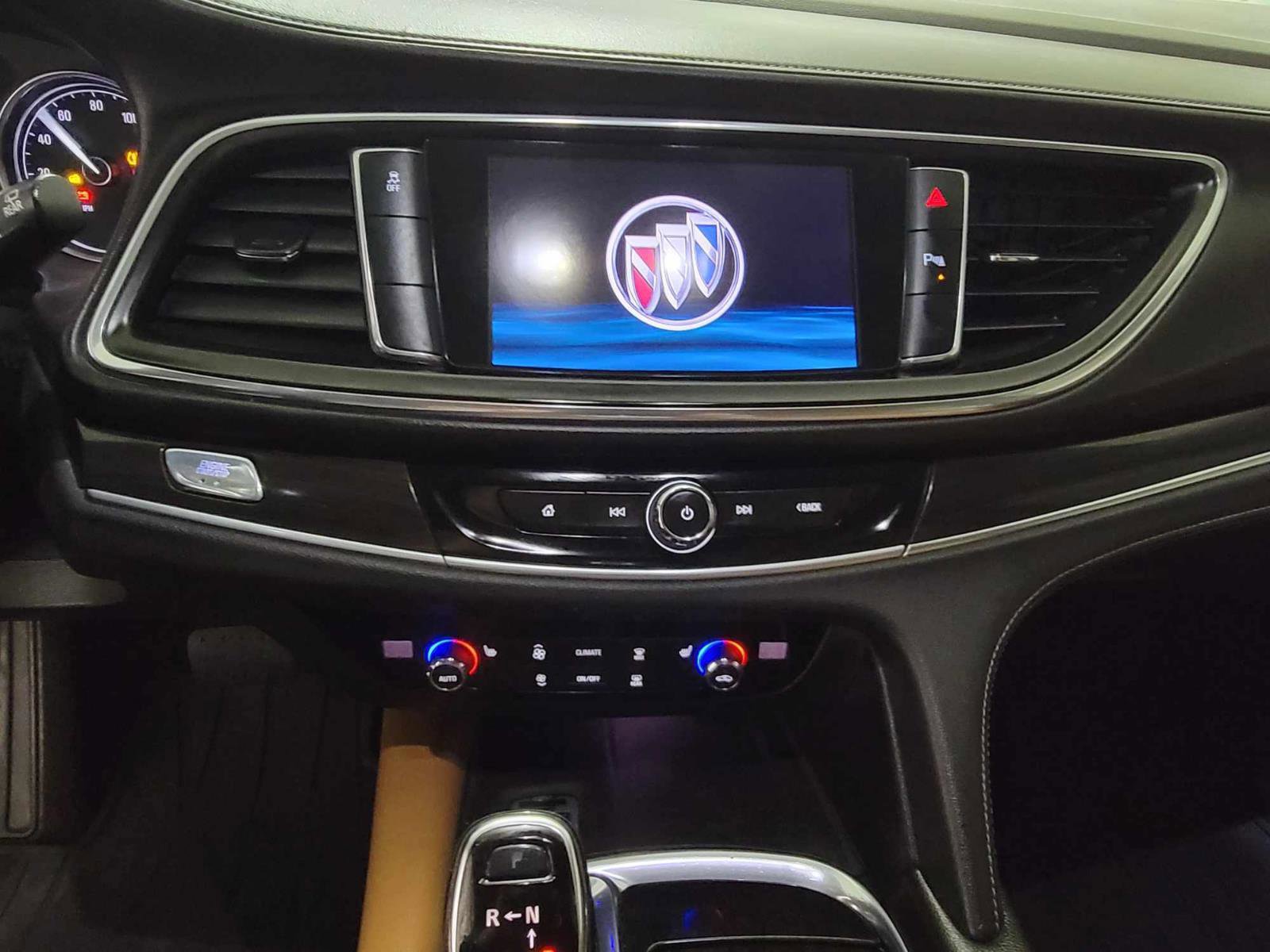 Used 2020 Buick Enclave Essence w/ Sport Touring Edition image 35