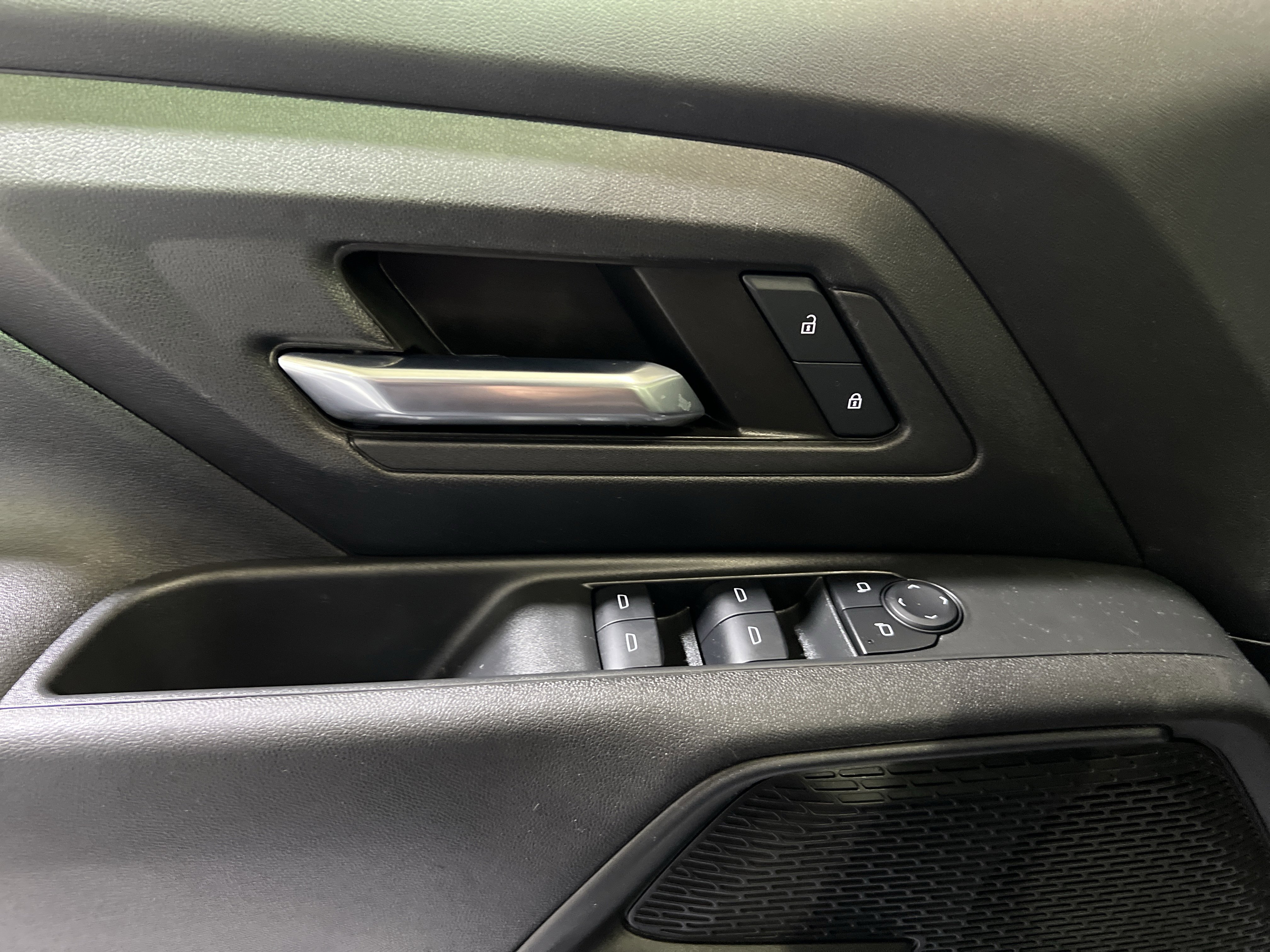 Certified 2024 Chevrolet Silverado EV W/T image 23