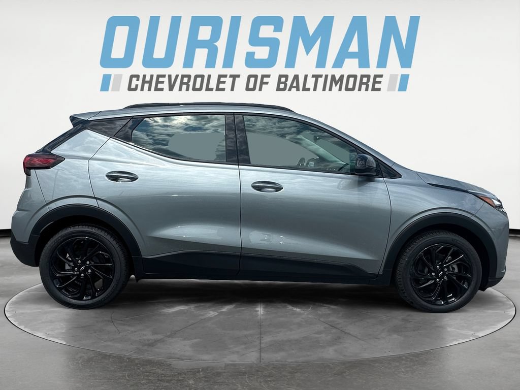 New 2027 Chevrolet Bolt RS FWD image 7