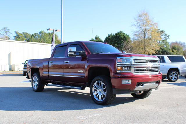 Used 2015 Chevrolet Silverado 1500 High Country w/ High Country Premium Package image 3