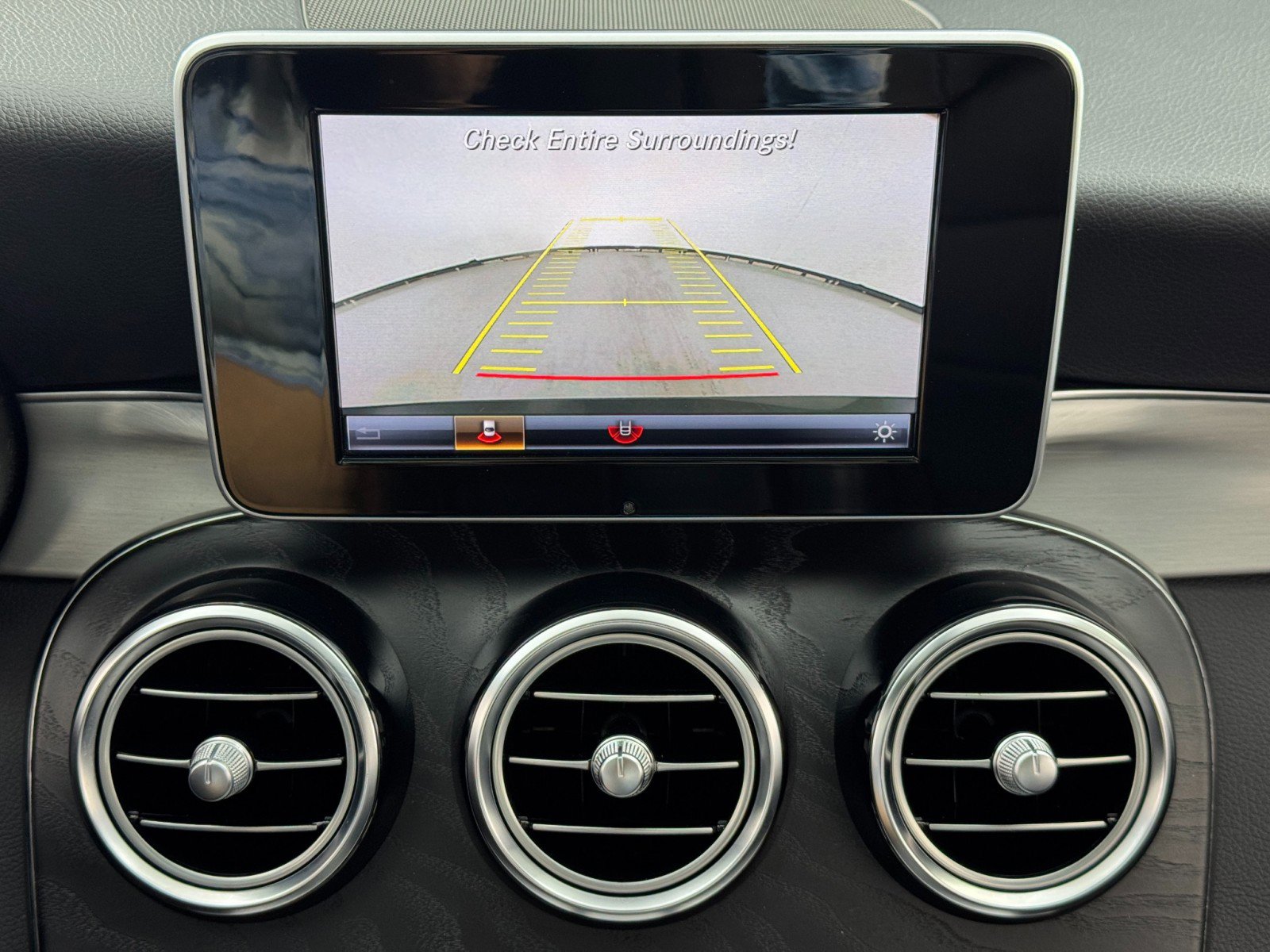 Used 2018 Mercedes-Benz C 300 Sedan image 28