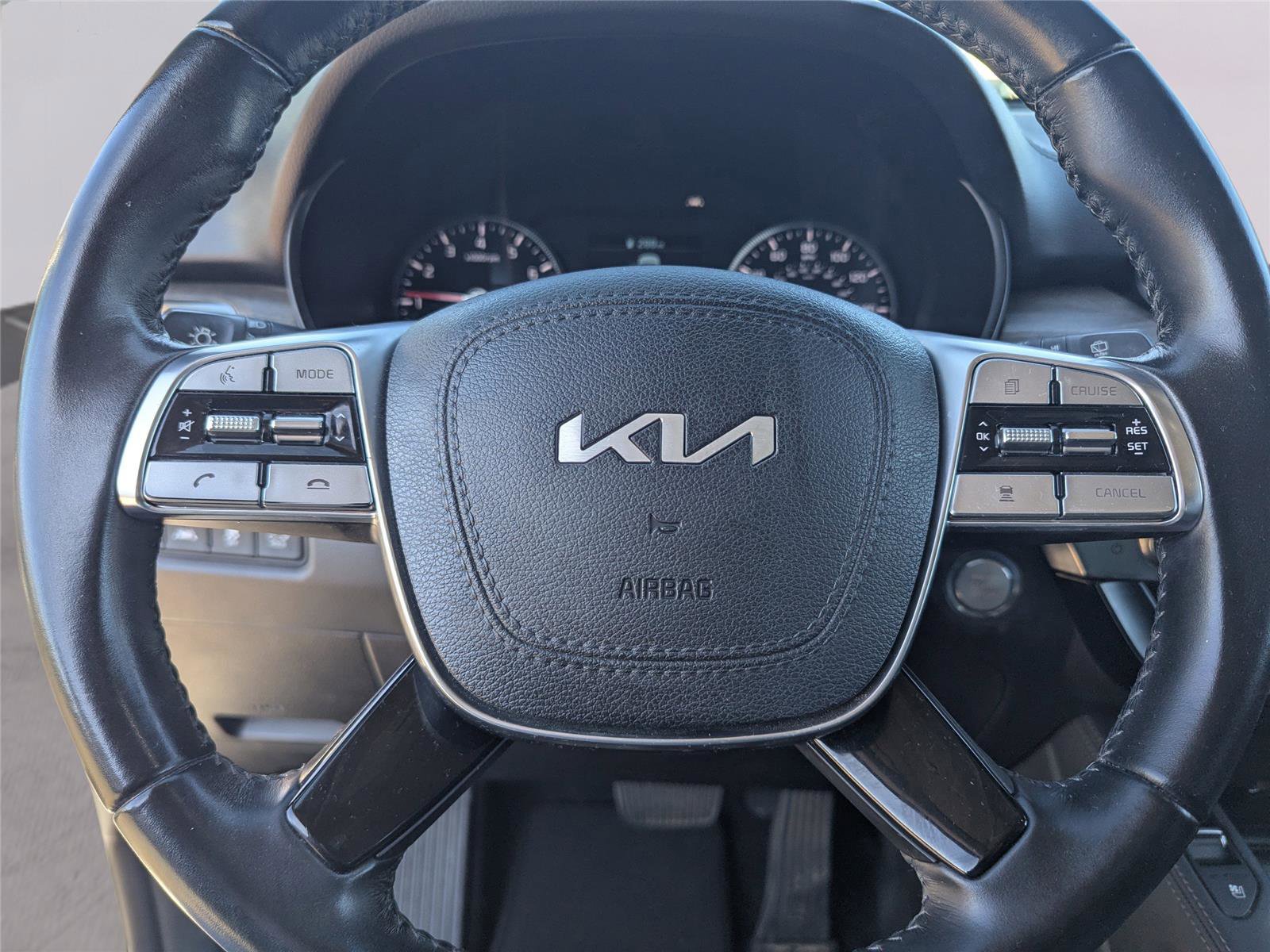 Used 2022 Kia Telluride EX w/ EX Premium Package image 27