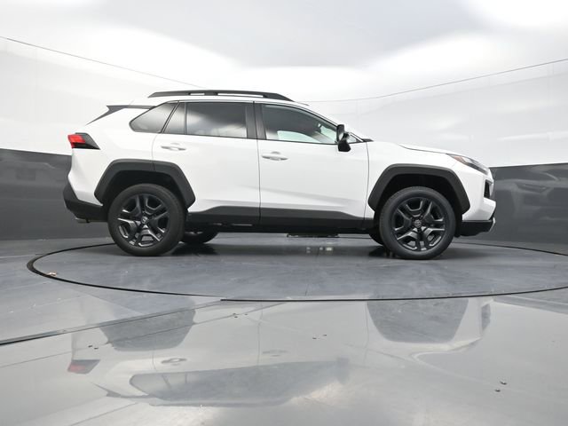 Used 2024 Toyota RAV4 Adventure image 6