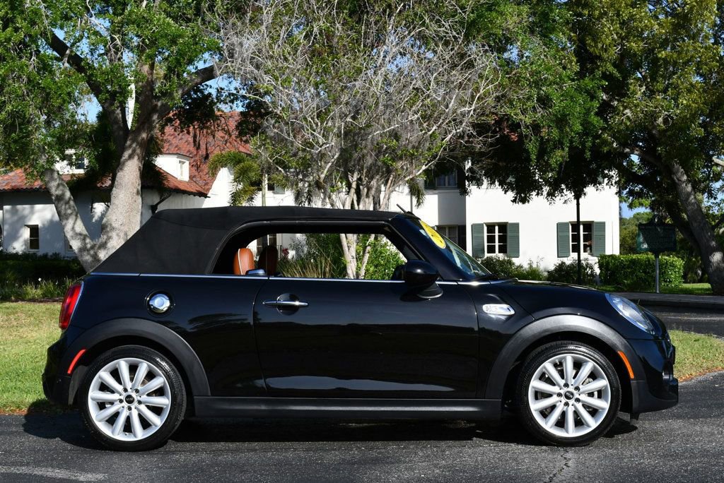 Used 2018 MINI Cooper S image 46
