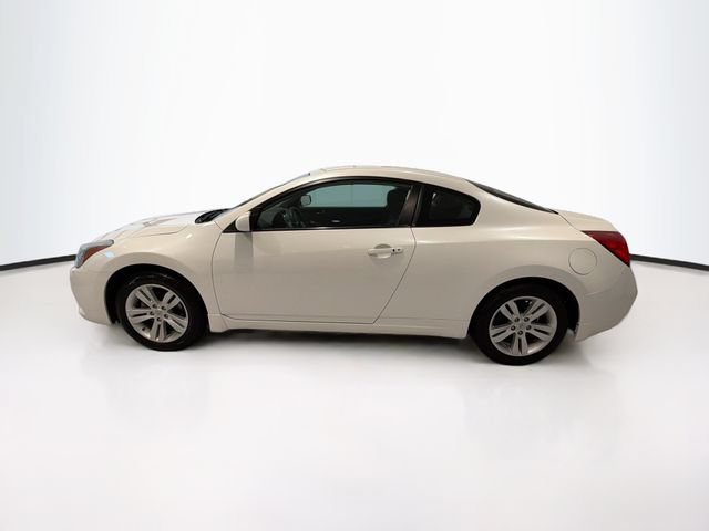 Used 2010 Nissan Altima 2.5 S FWD image 4