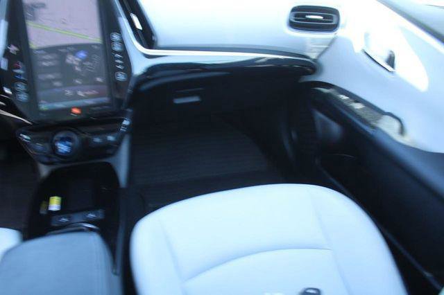Certified 2022 Toyota Prius Limited FWD image 14
