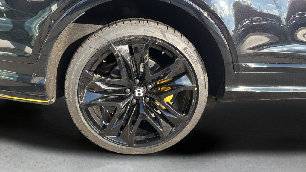 New 2026 Bentley Bentayga Speed AWD/4WD image 14