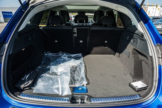 New 2026 Mercedes-Benz GLC 300 4MATIC image 10