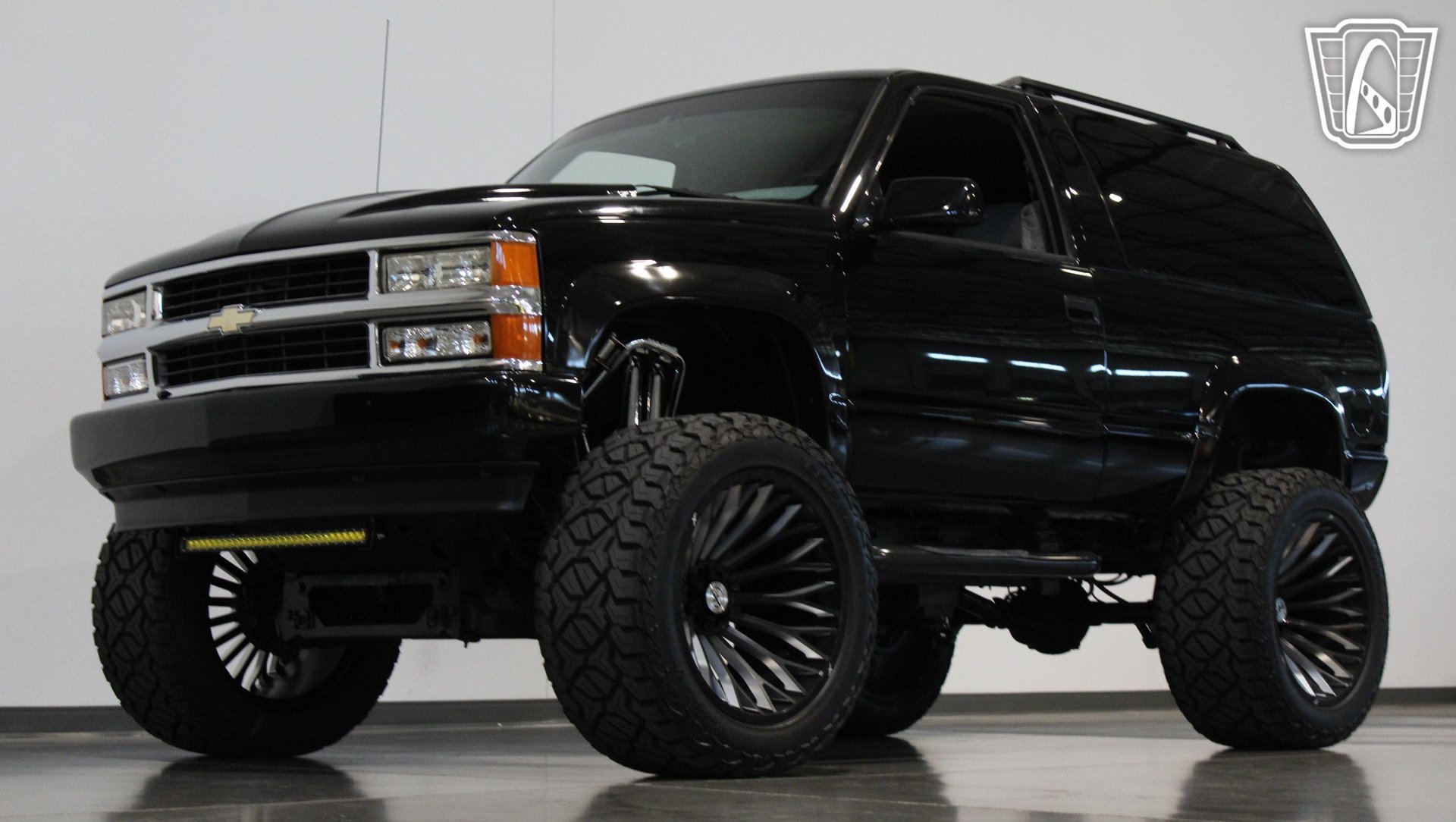 Used 1996 Chevrolet Tahoe 4WD 2-Door image 37