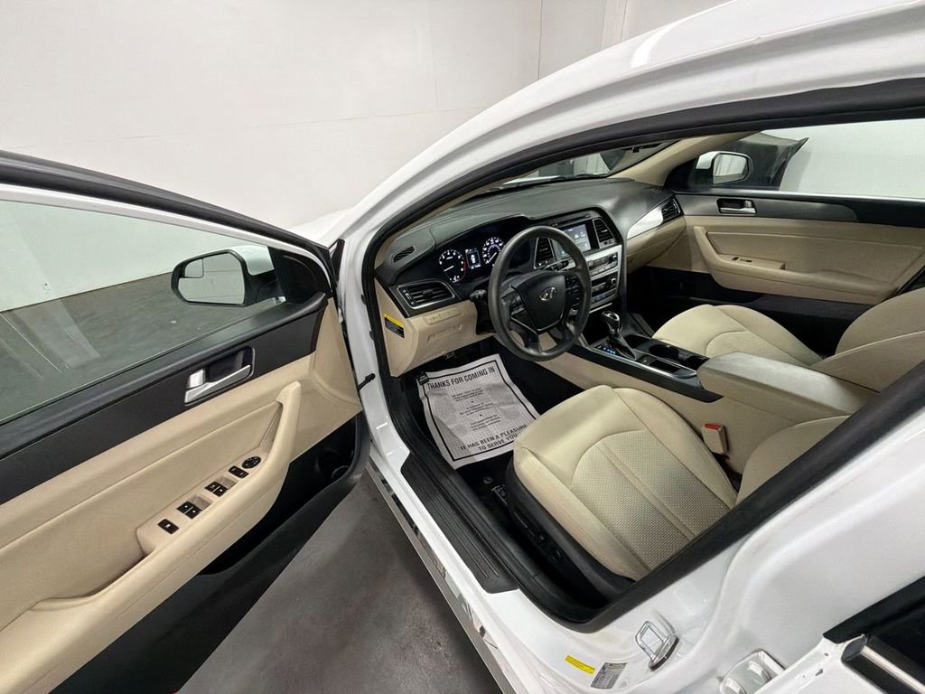 Used 2017 Hyundai Sonata Sport FWD image 10