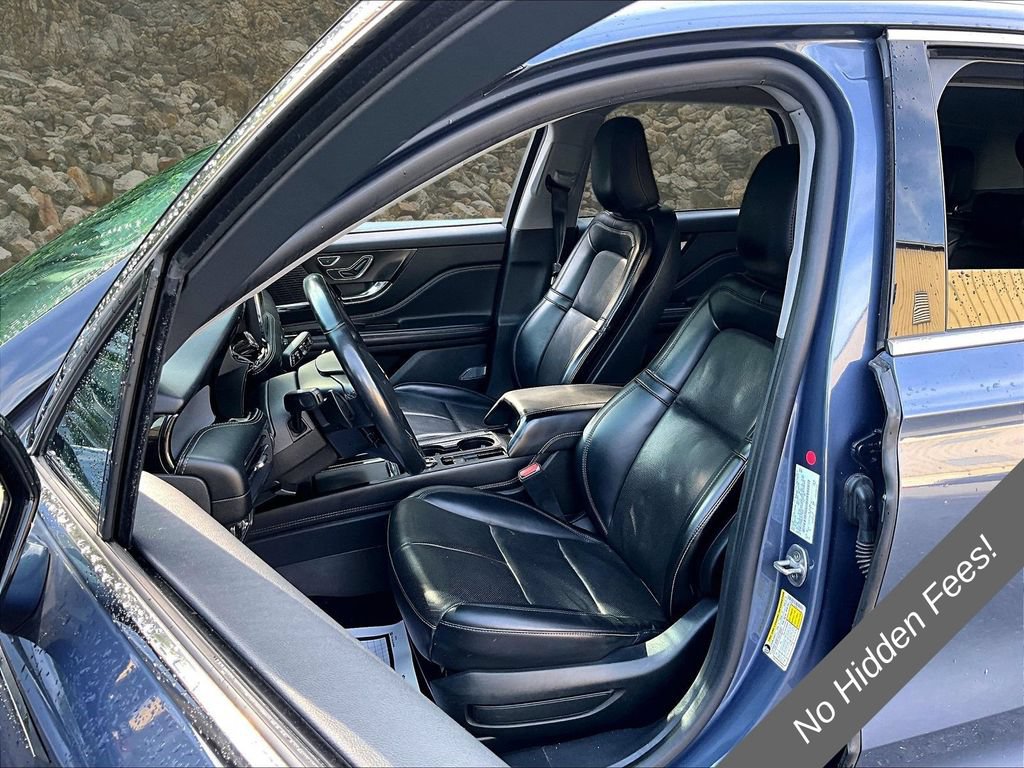 Used 2022 Lincoln Corsair AWD w/ Premium Package image 20