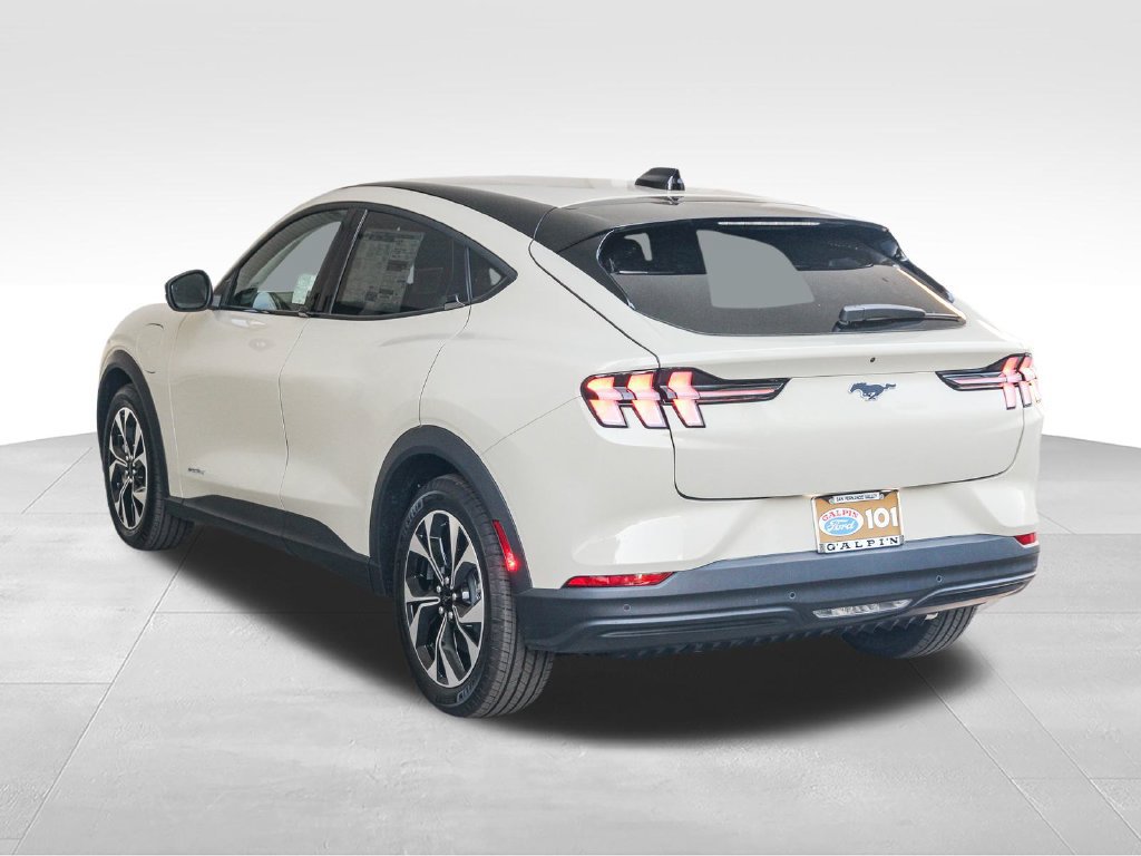 New 2026 Ford Mustang Mach-E Select RWD image 7
