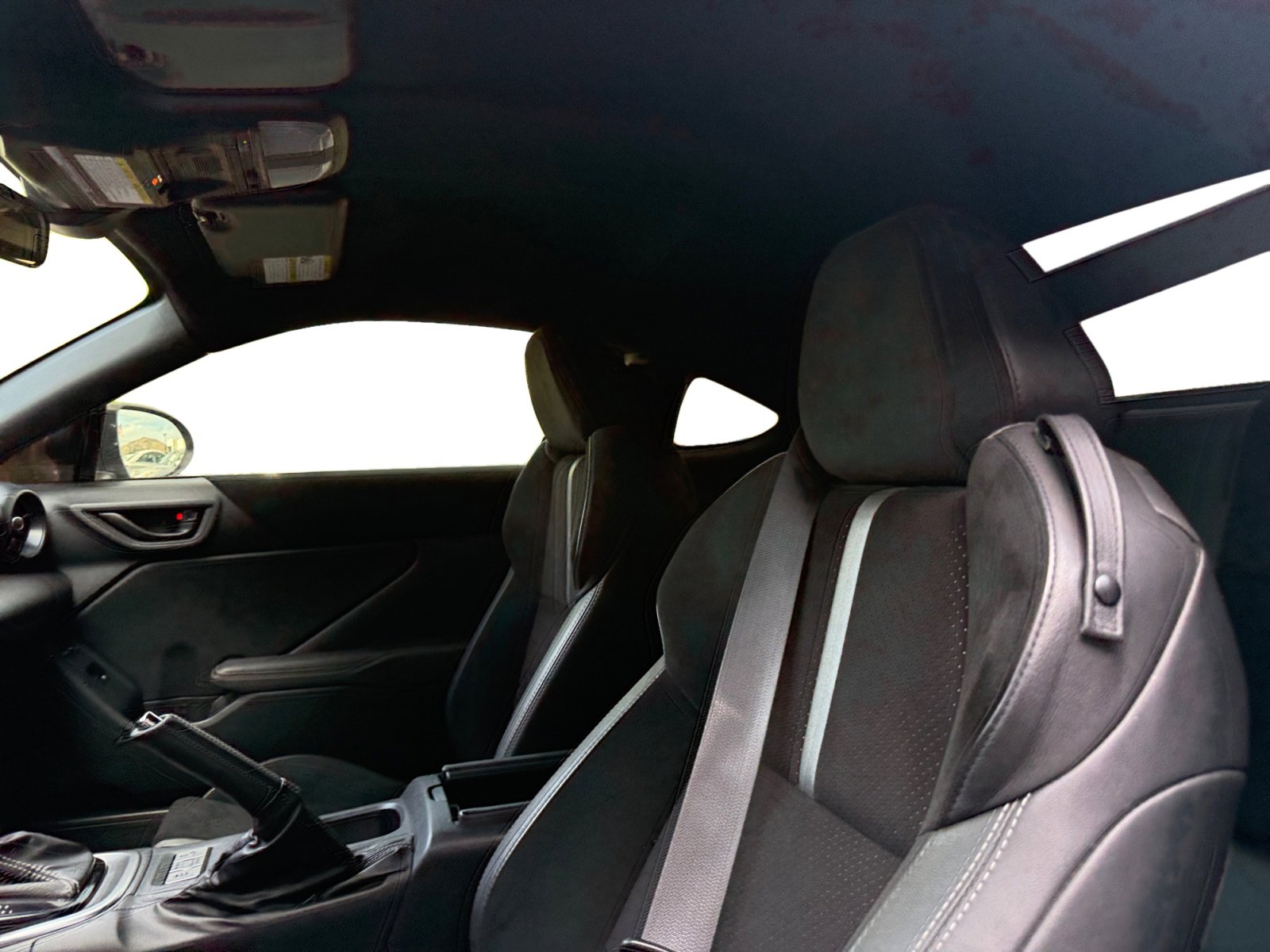 Used 2024 Toyota GR86 Premium image 10