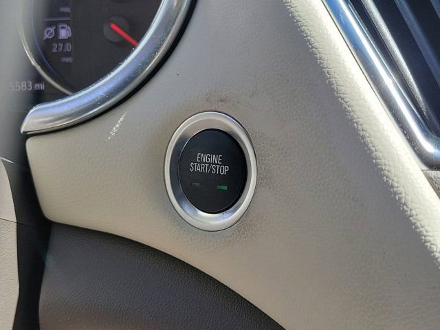 Used 2022 Chevrolet Malibu Premier image 35