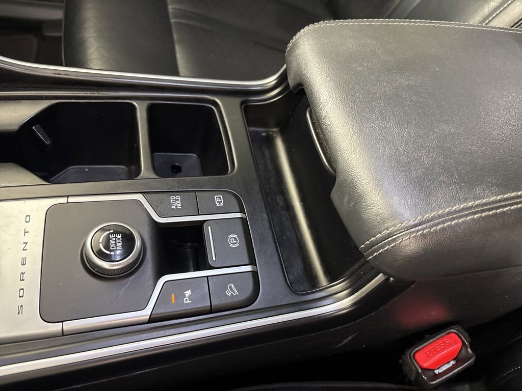 Used 2021 Kia Sorento EX image 42