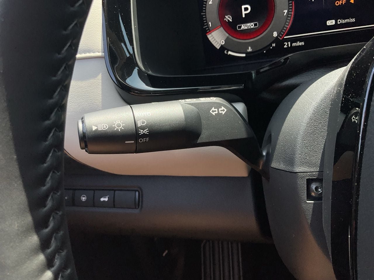 New 2026 Nissan Pathfinder SL AWD/4WD image 32
