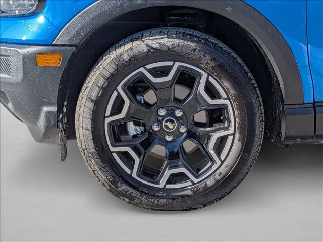 Used 2025 Ford Bronco Sport Outer Banks image 17
