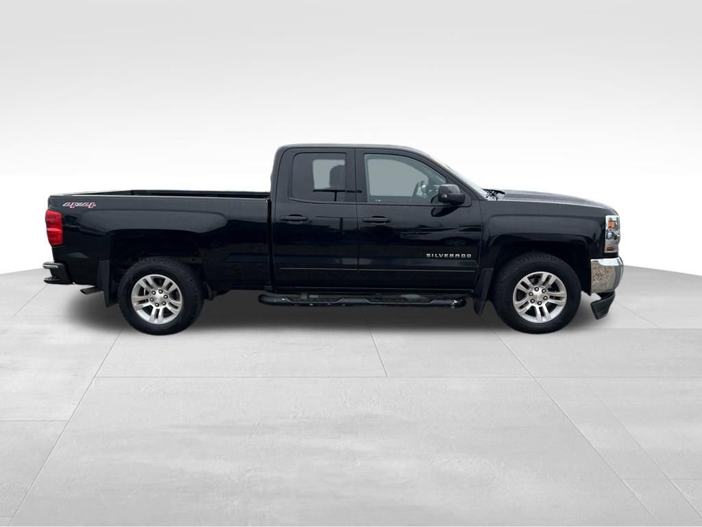 Used 2016 Chevrolet Silverado 1500 LT w/ All Star Edition AWD/4WD image 7