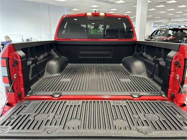 New 2025 Nissan Frontier PRO-4X w/ Black Accent Package image 16