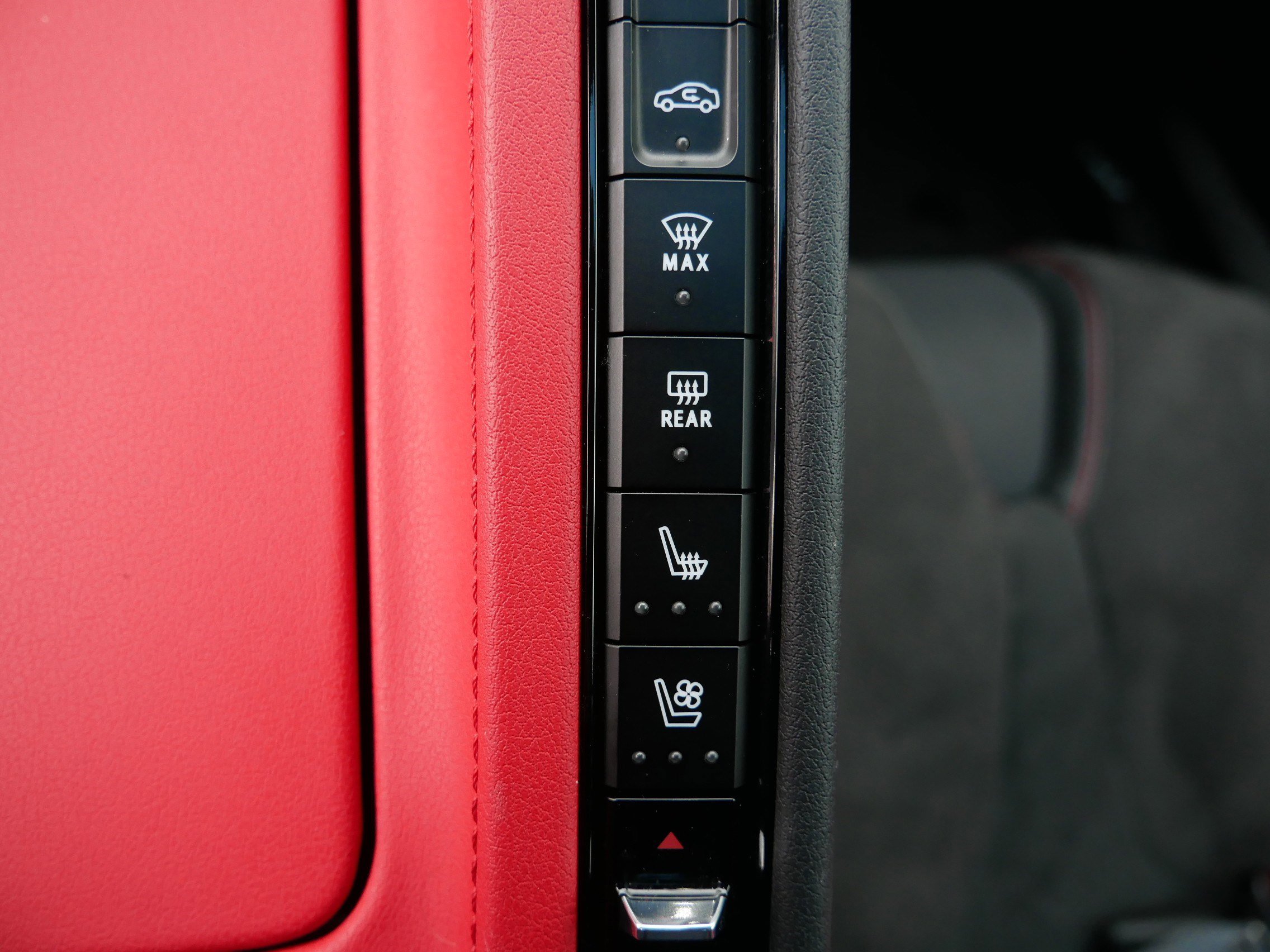 Used 2023 Chevrolet Corvette Stingray Preferred Cpe w/ Z51 Performance Package image 21