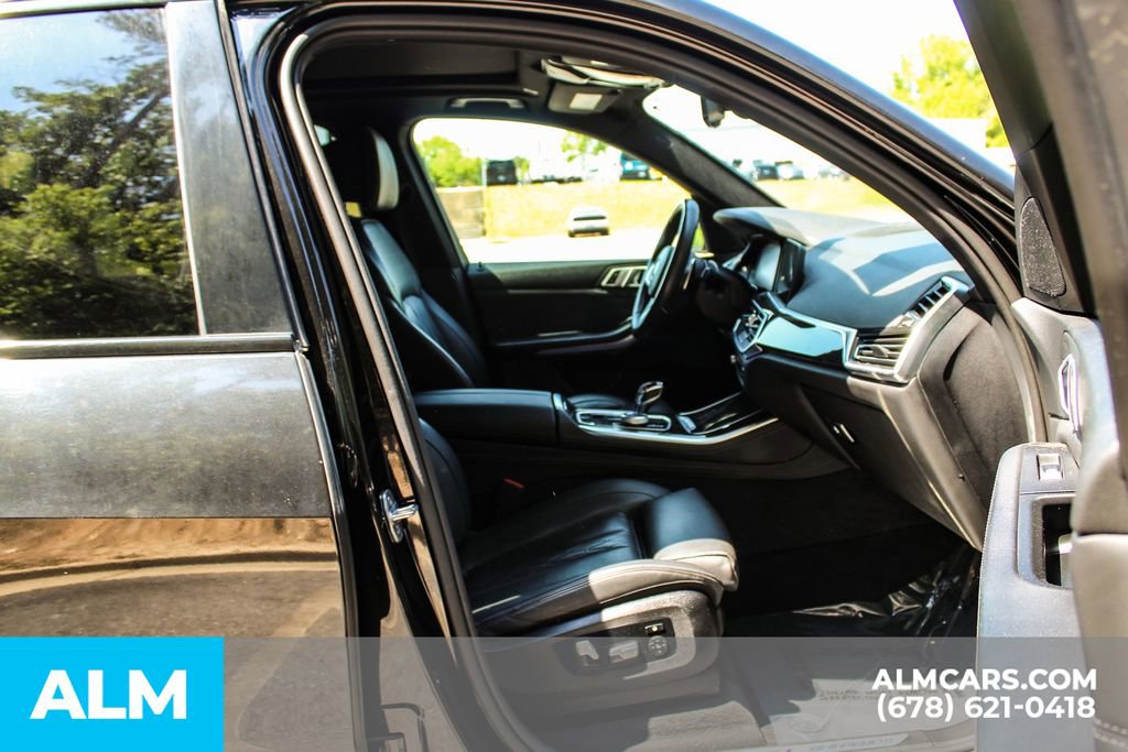 Used 2019 BMW X5 xDrive40i w/ M Sport Package AWD/4WD image 21