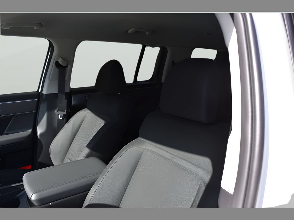 New 2026 Hyundai Santa Fe SE FWD image 26