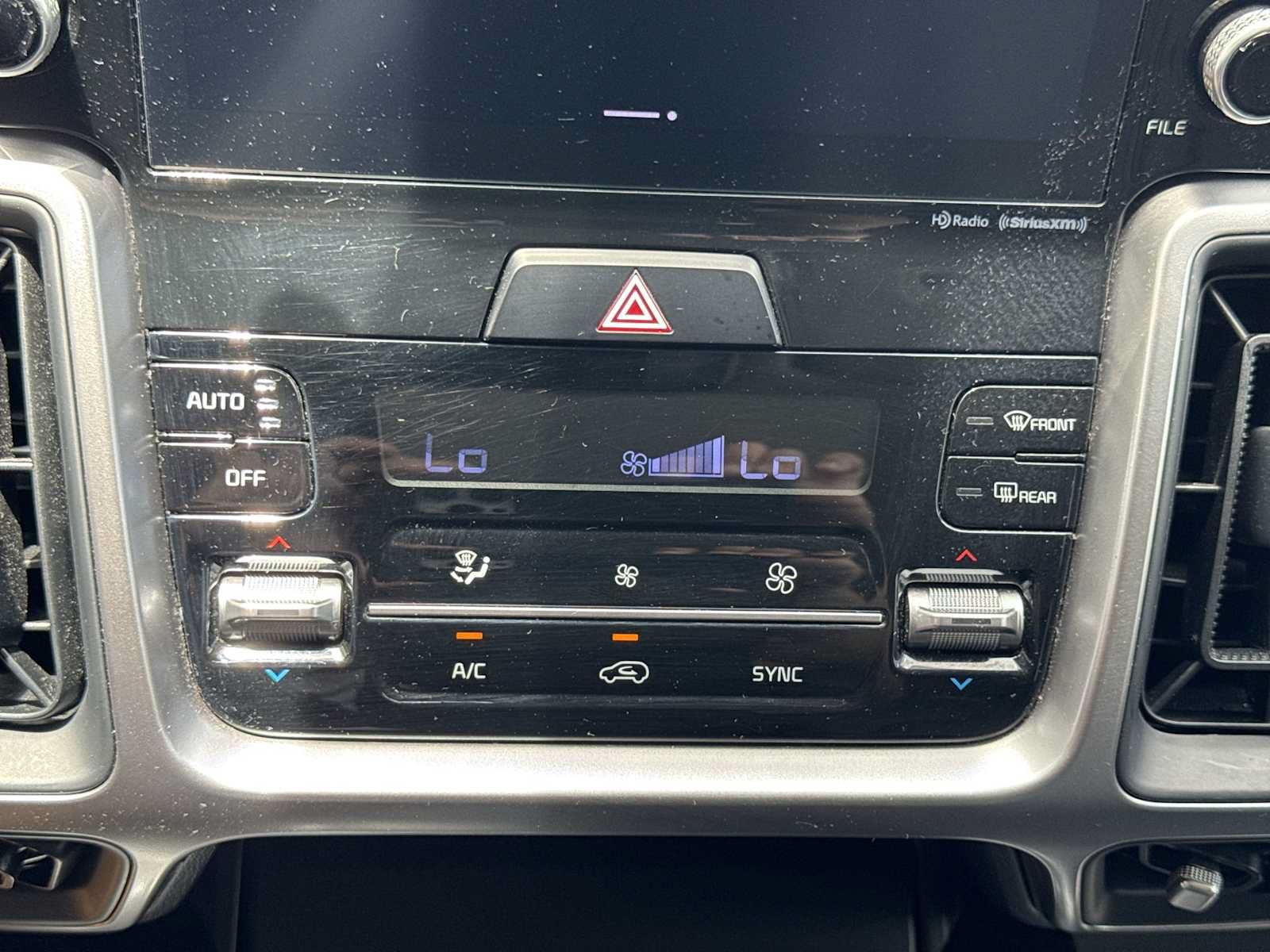Used 2021 Kia Sorento S FWD image 19