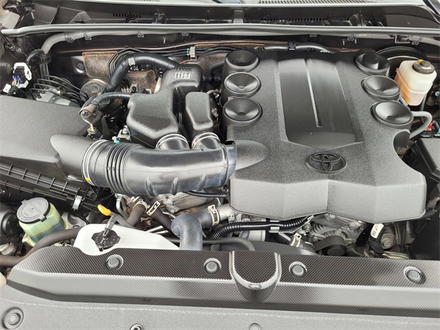 Used 2022 Toyota 4Runner SR5 Premium image 27