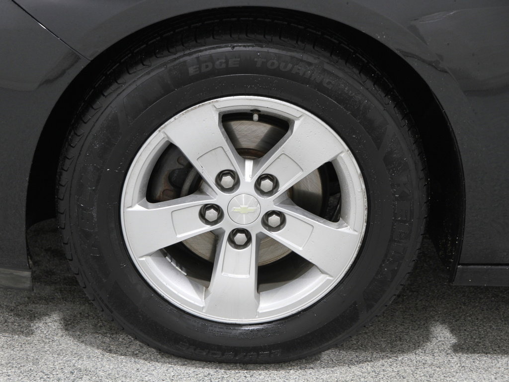 Used 2014 Chevrolet Malibu LS image 17