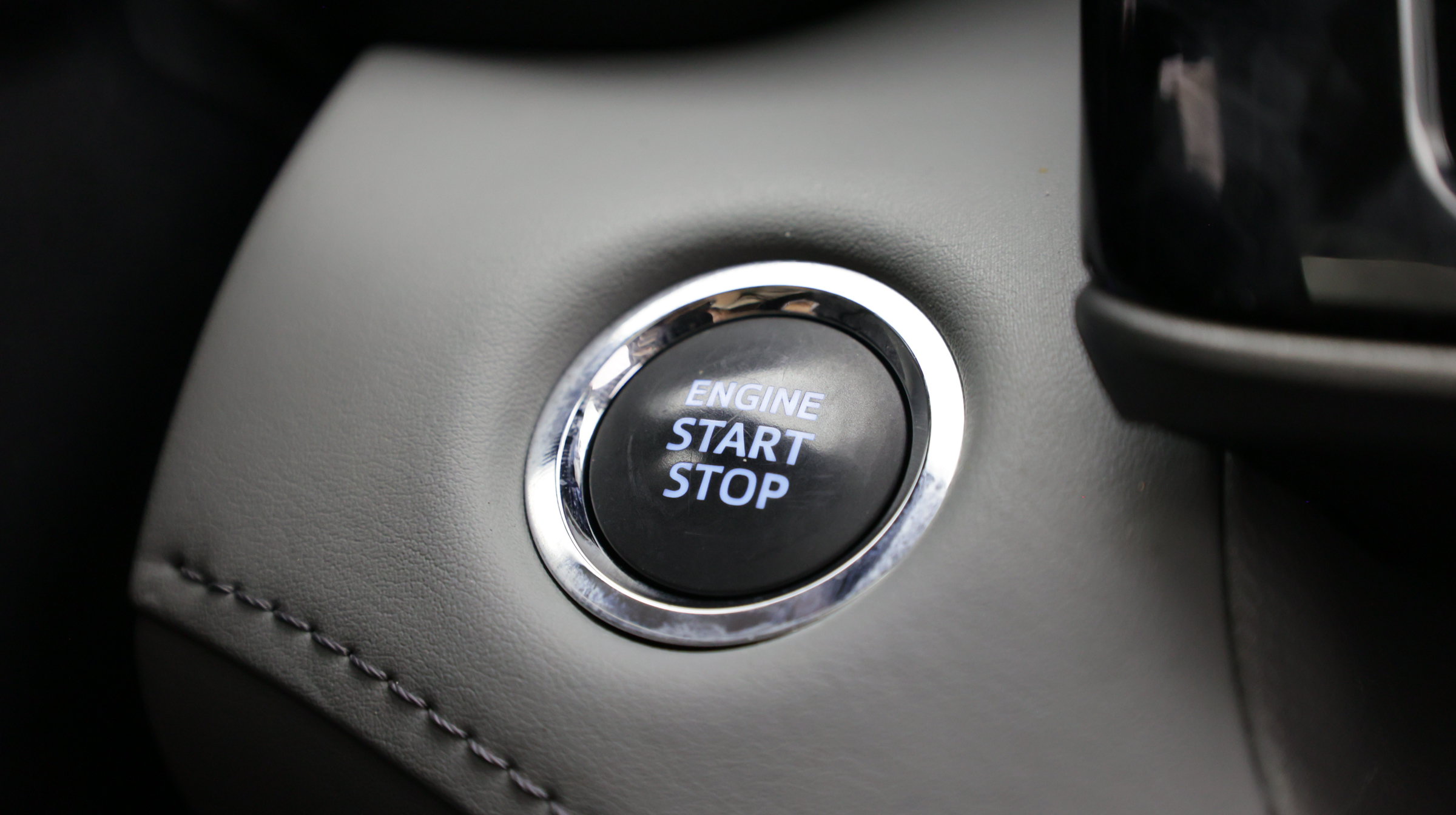 Used 2022 Toyota Highlander XLE FWD image 33