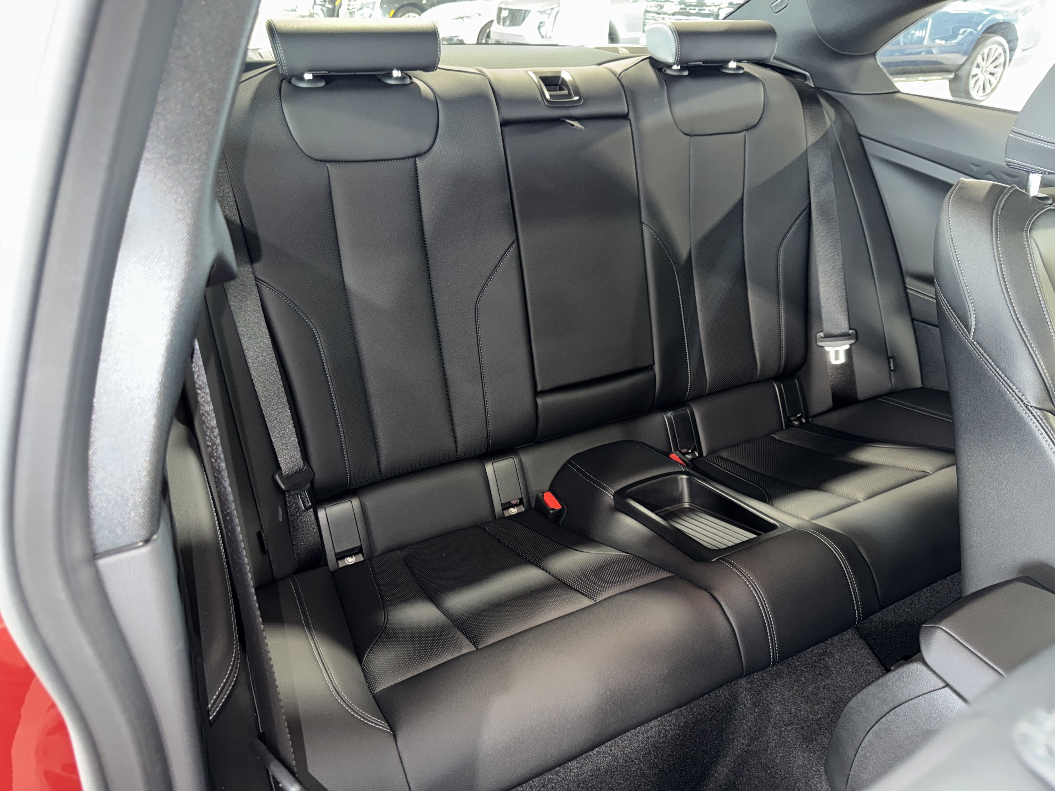 Used 2025 BMW 230i Coupe RWD image 9