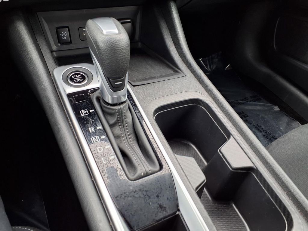 Certified 2024 Nissan Sentra SV FWD image 11