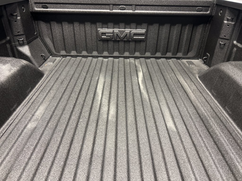 New 2026 GMC Sierra 1500 SLT AWD/4WD image 22