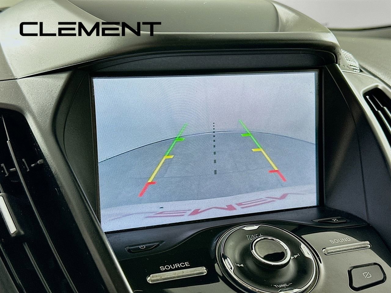 Used 2019 Ford Escape Titanium image 20