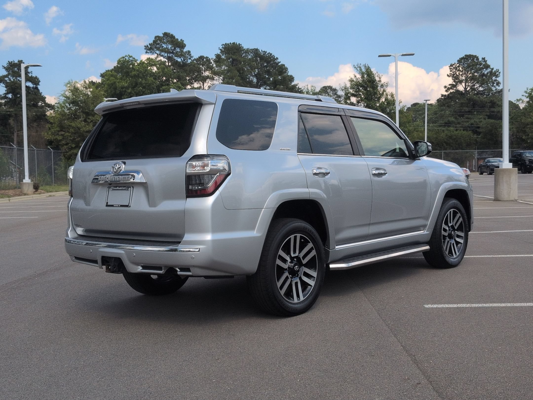 Used 2020 Toyota 4Runner Limited AWD/4WD image 4