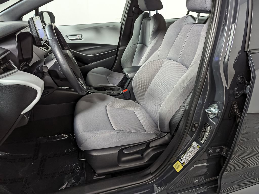Used 2024 Toyota Corolla SE image 16
