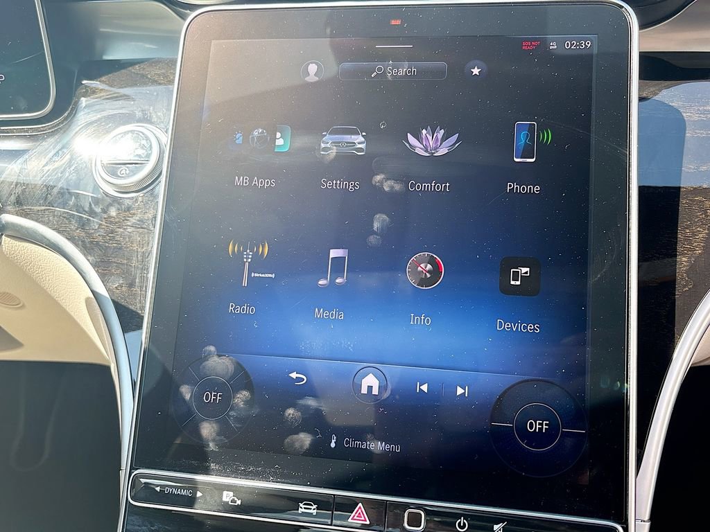 Used 2024 Mercedes-Benz C 300 Sedan image 21