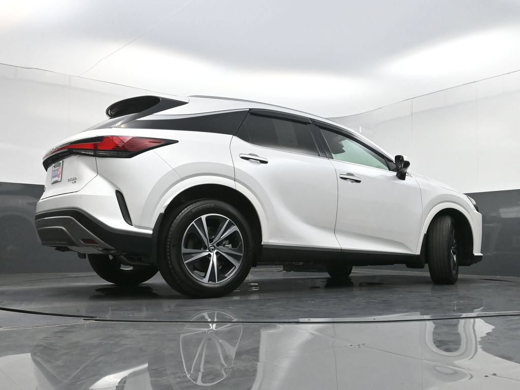 Used 2024 Lexus RX 350 Premium w/ Accessory Package (Z1) AWD/4WD image 31