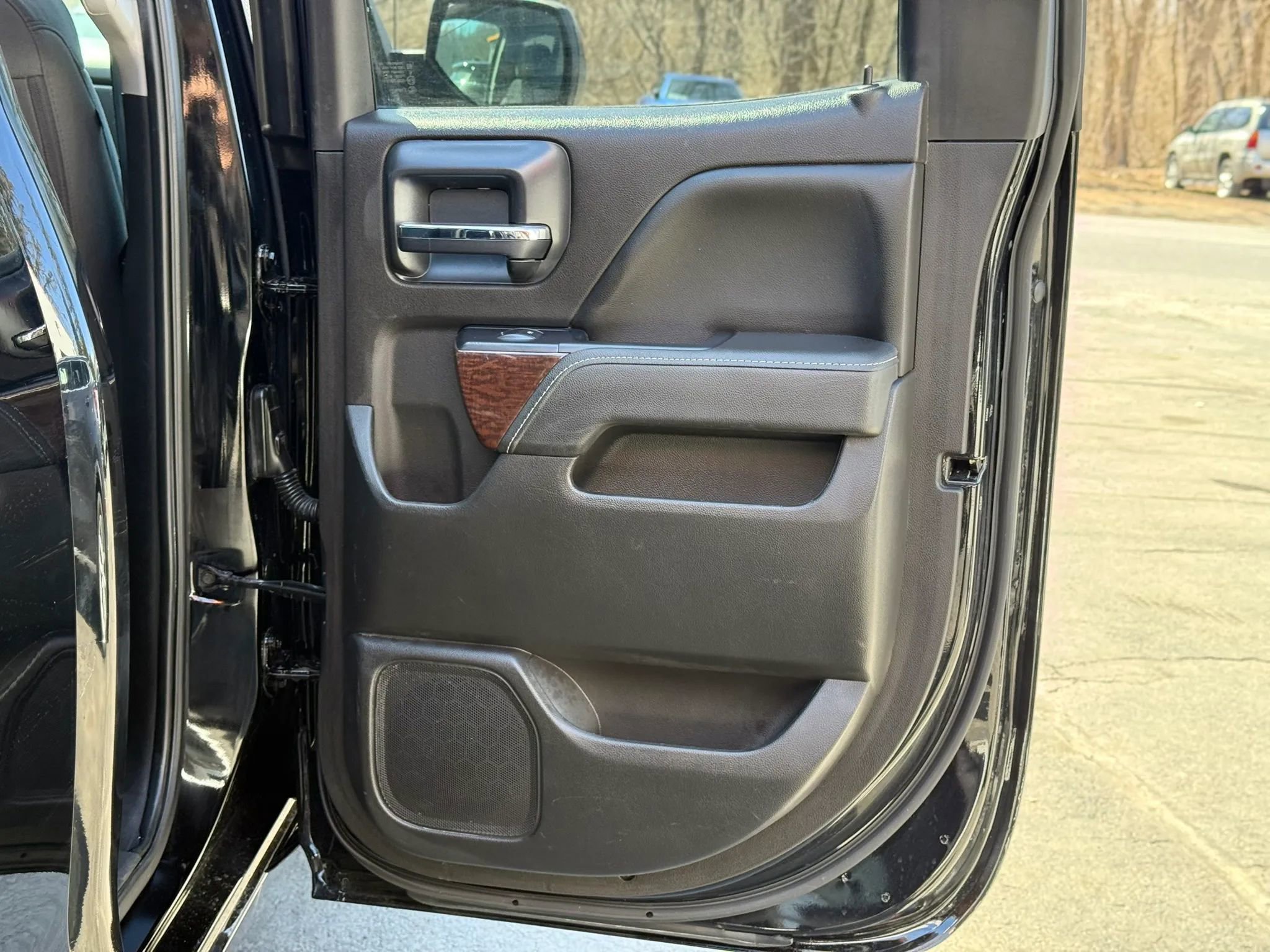 Used 2016 GMC Sierra 1500 SLE w/ SLE Value Package image 30