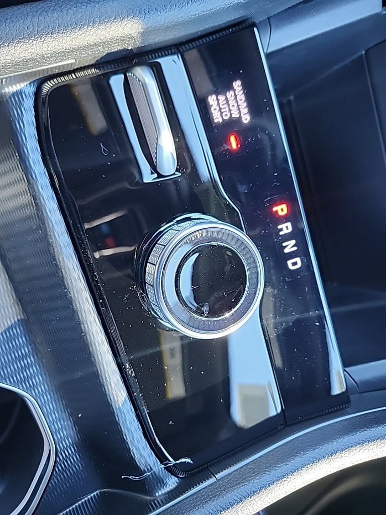 New 2025 Jeep Grand Cherokee L Limited w/ Black Appearance Package AWD/4WD image 36