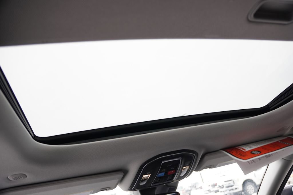 Certified 2023 Jeep Grand Cherokee L Laredo w/ Luxury Tech Group I image 20