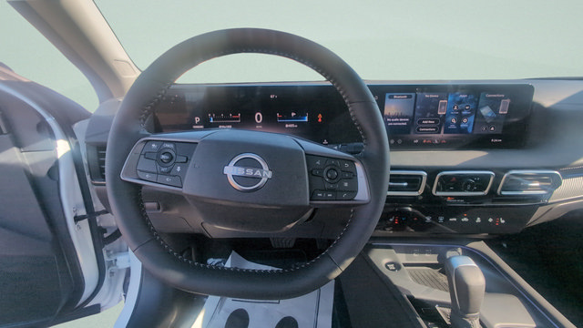 Used 2026 Nissan Sentra SV w/ SV Convenience Package FWD image 13