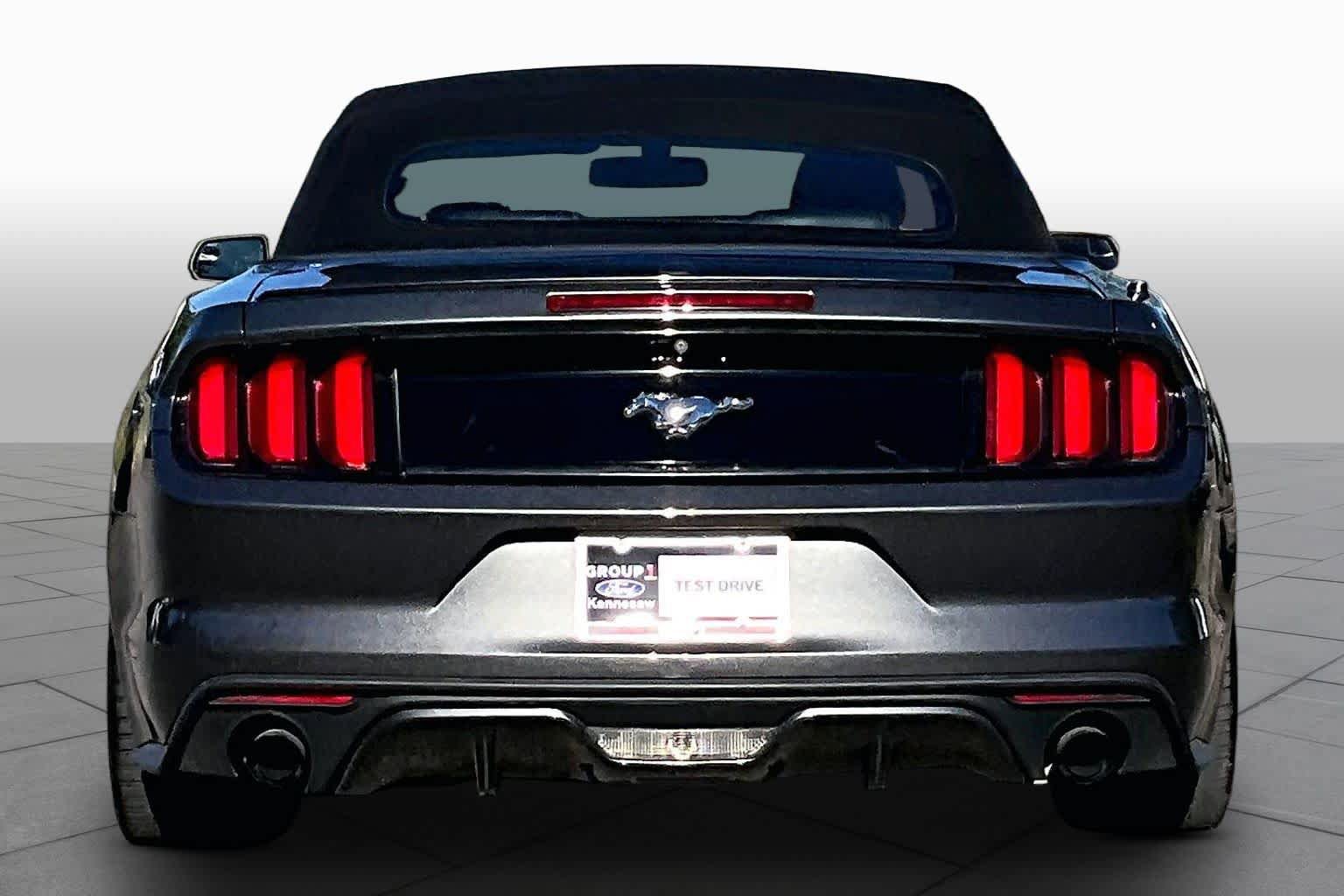 Used 2015 Ford Mustang Premium RWD image 4
