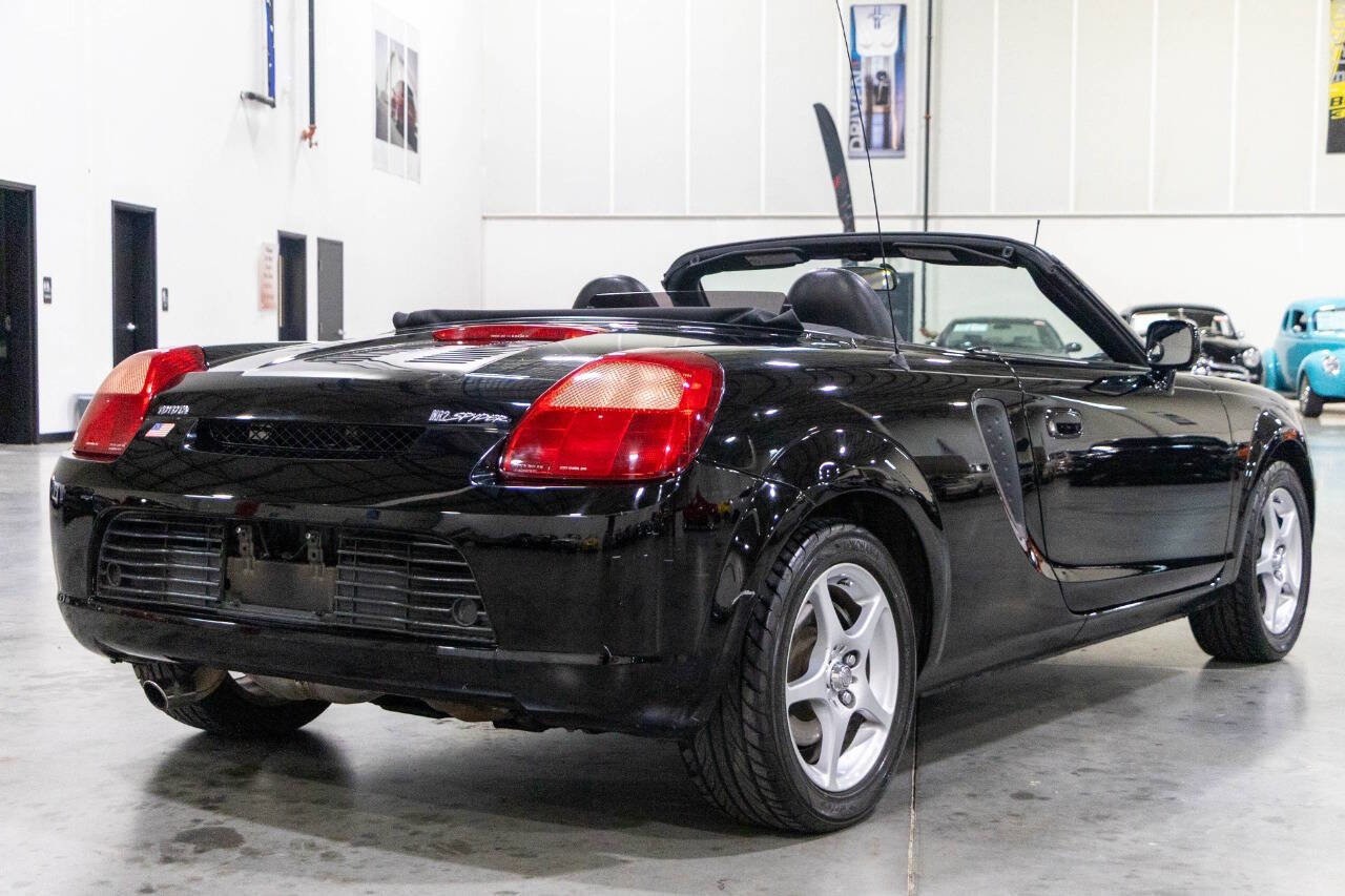 Used 2000 Toyota MR2 RWD image 6