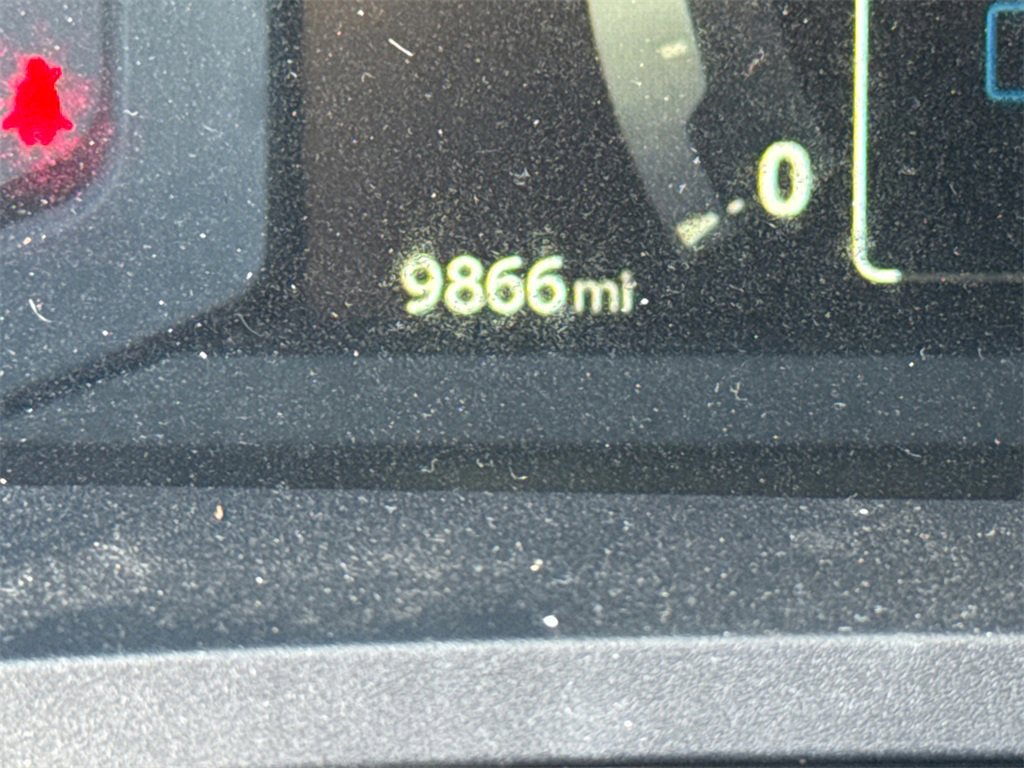 Certified 2025 Toyota Tacoma SR image 27