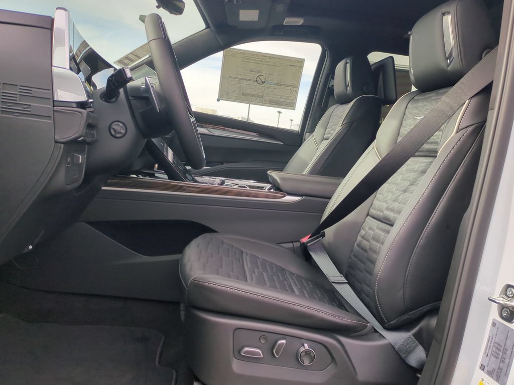 New 2026 Cadillac Escalade ESV Platinum Luxury AWD/4WD image 20