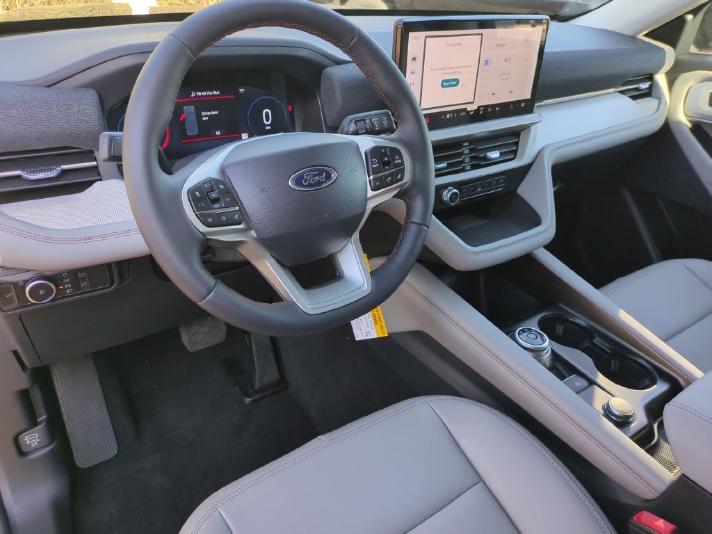 New 2026 Ford Explorer Active w/ Active Comfort Package AWD/4WD image 10